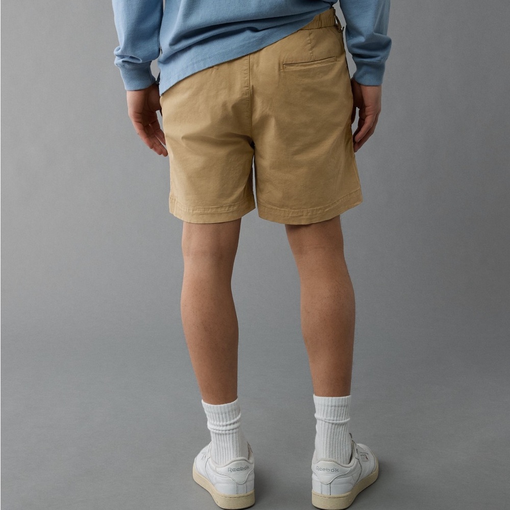 American Eagle Men’s 7” Flex khaki shorts in Tan - Picture 3 of 9